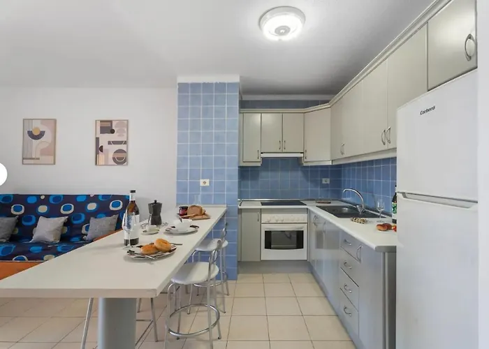 Brisas De Chasna * Costa Adeje (Tenerife)