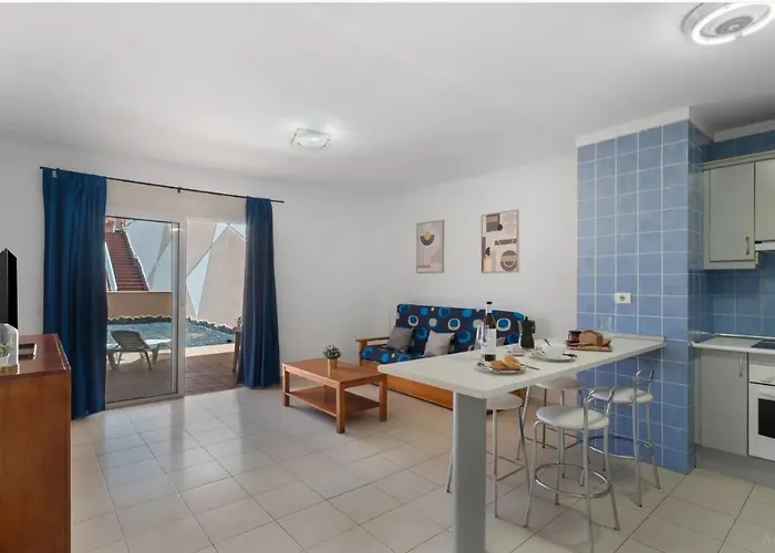 Brisas De Chasna 아데제